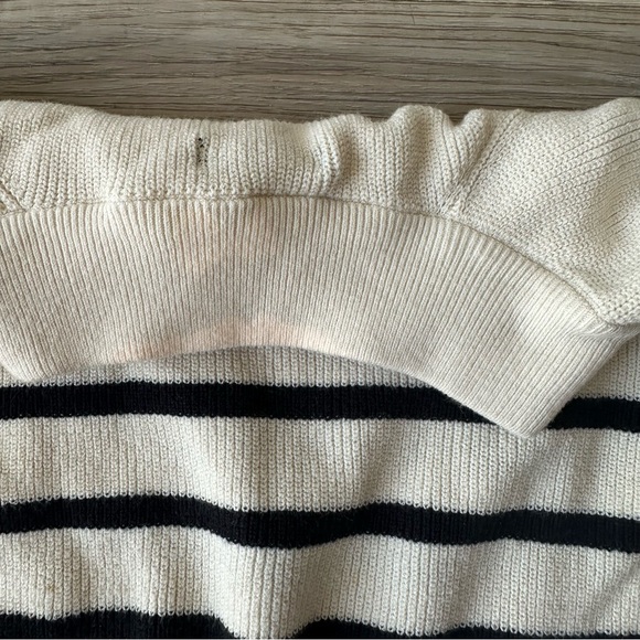 Who What Wear Striped Sweater with Button Accents L - Picture 7 of 7